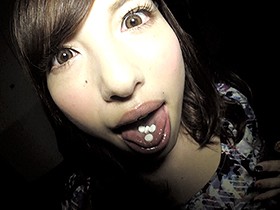 ドスケベジャンキーに媚薬を飲ませ理性ぶっとび！ごっくん！潮吹き！失禁！体液べちょべちょ！アヘ顔で妊娠おねだりドロドロセックス！　サンプル画像03